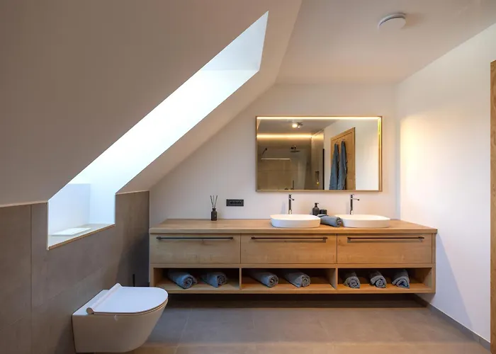 House Natura Triglav ボーヒニ